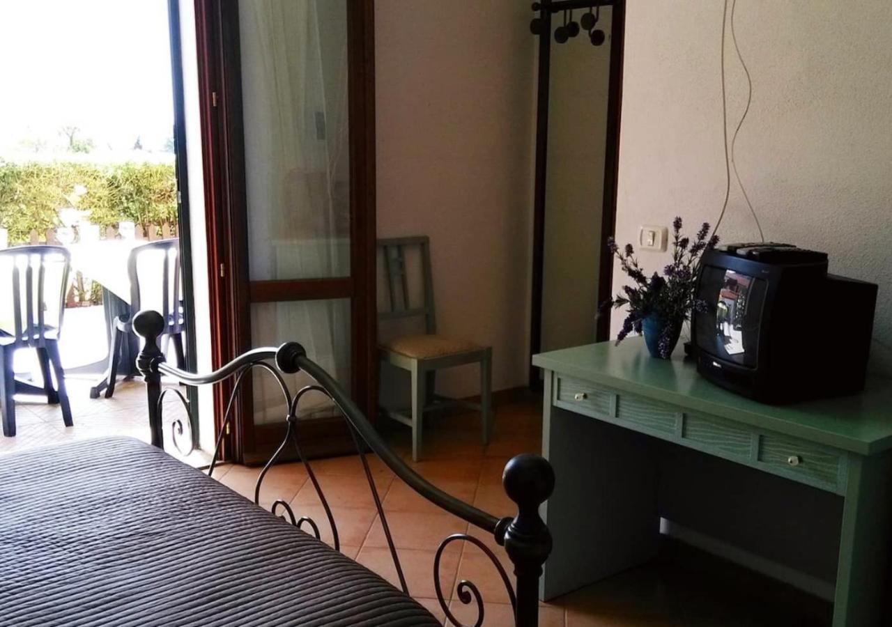 Hotel Anna Fetovaia Buitenkant foto
