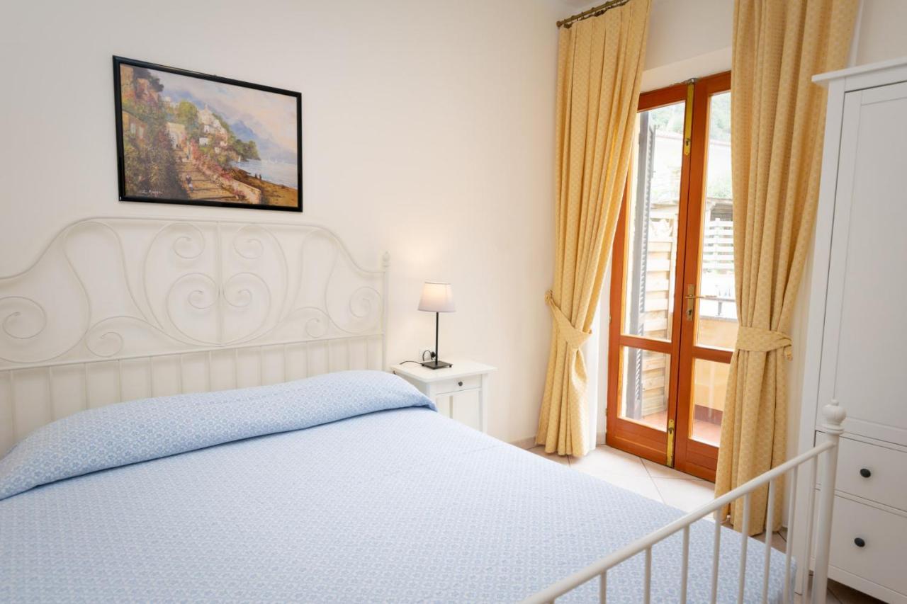 Hotel Anna Fetovaia Buitenkant foto