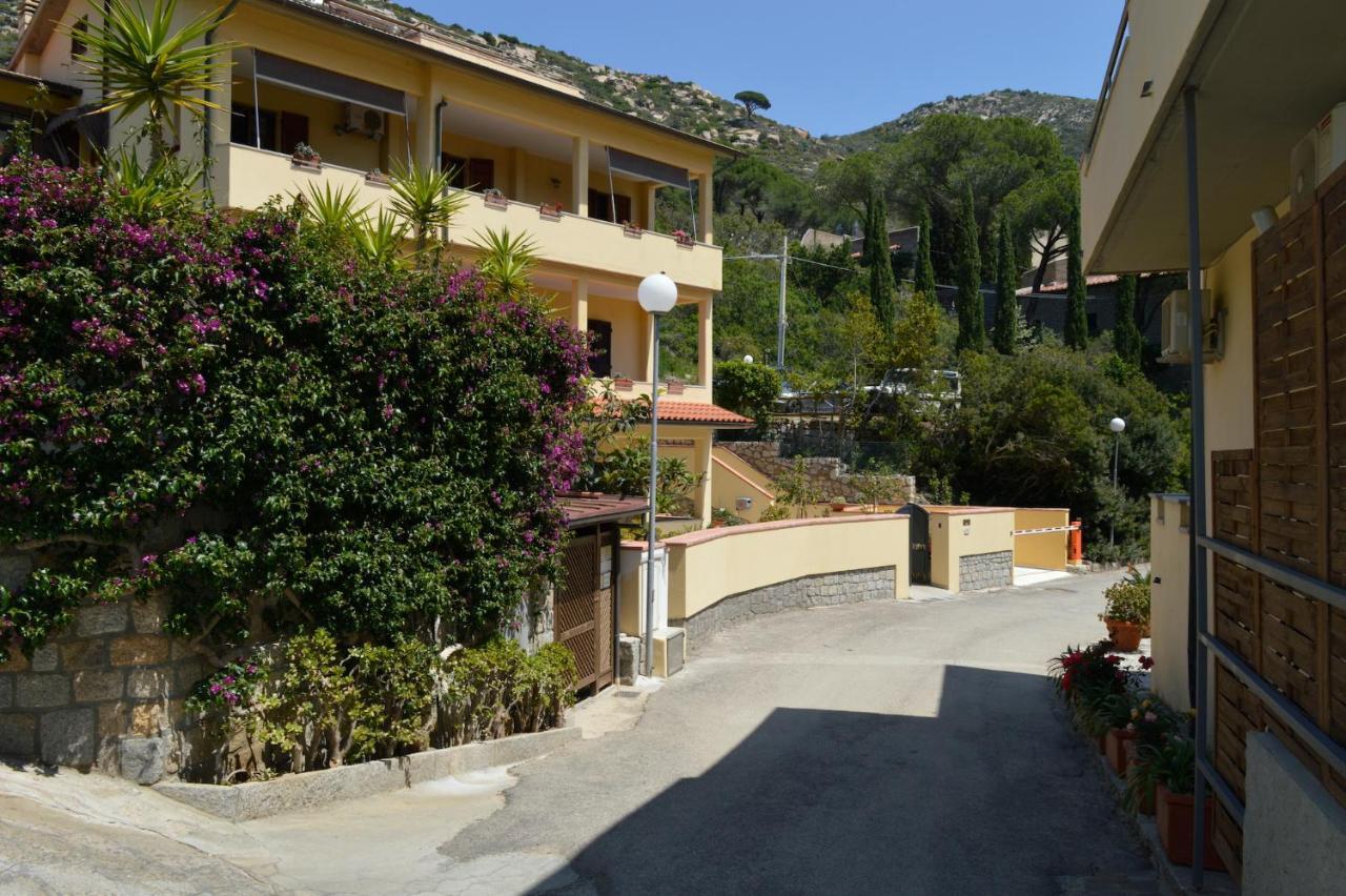 Hotel Anna Fetovaia Buitenkant foto