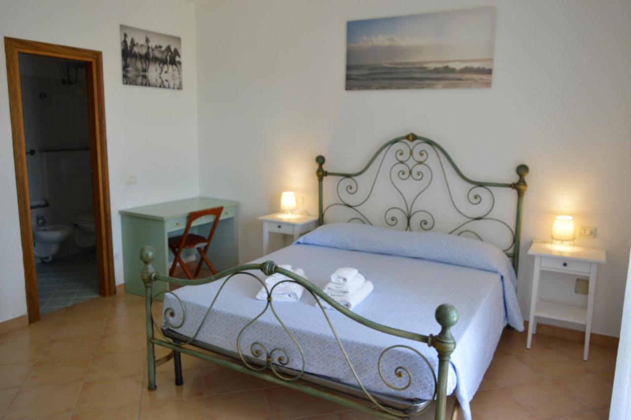 Hotel Anna Fetovaia Buitenkant foto