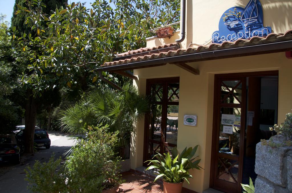 Hotel Anna Fetovaia Buitenkant foto